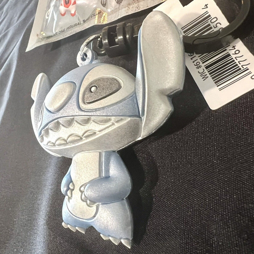 Disney 100 Platinum NEW * Silver Stitch Alien Clip * Blind Bag Monogram Keychain - Picture 5 of 8
